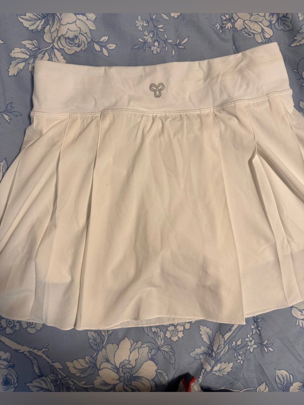 TNA White Pleated Mini Skirt